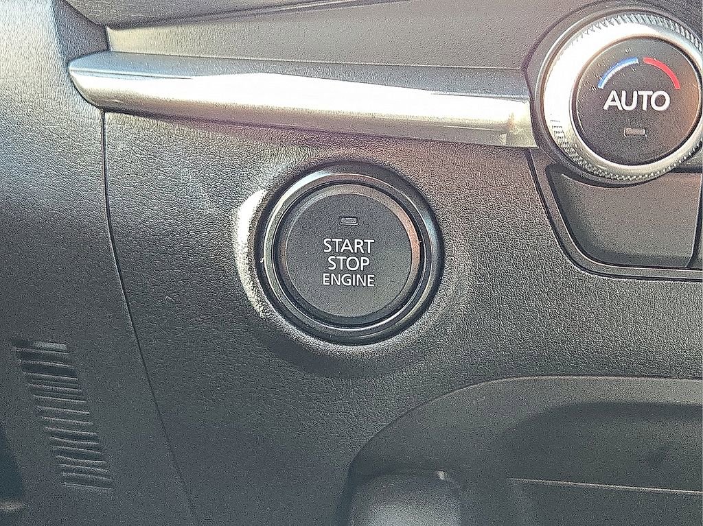 New 2025 MAZDA MAZDA3 s image 30