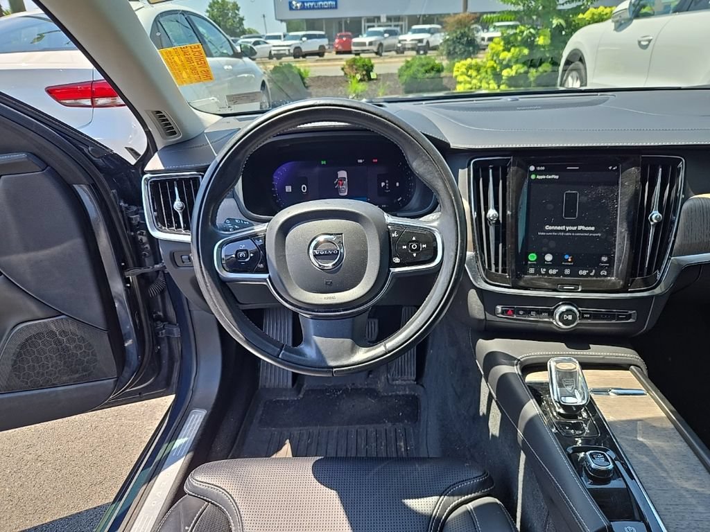 Used 2022 Volvo S90 B6 Inscription w/ Advanced Package AWD/4WD image 15