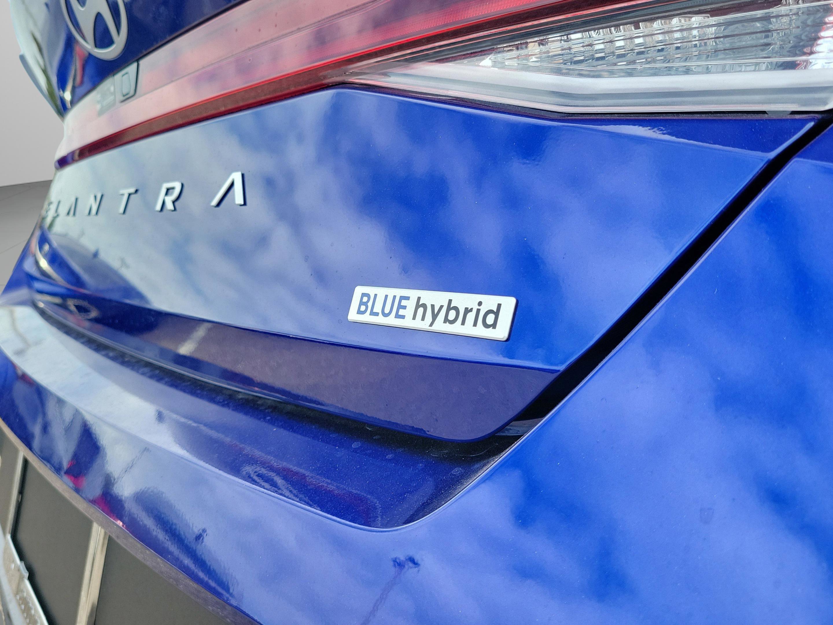 New 2026 Hyundai Elantra Blue image 6