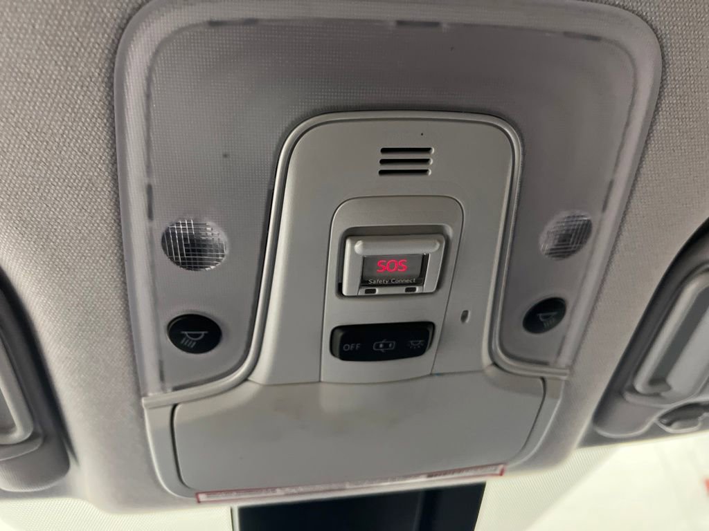 Used 2020 Toyota Prius Limited image 23