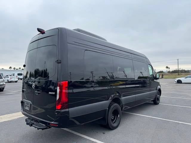 New 2025 Mercedes-Benz Sprinter 3500 image 30