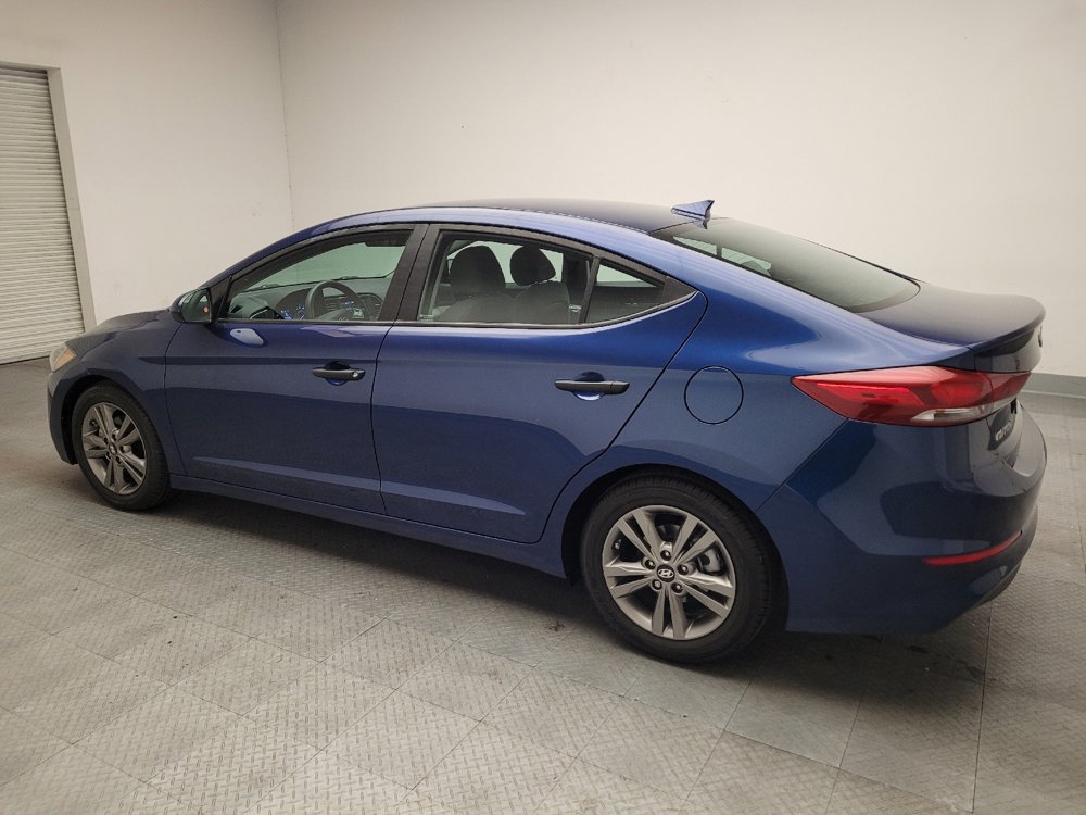 Used 2018 Hyundai Elantra SEL w/ Cargo Package FWD image 3