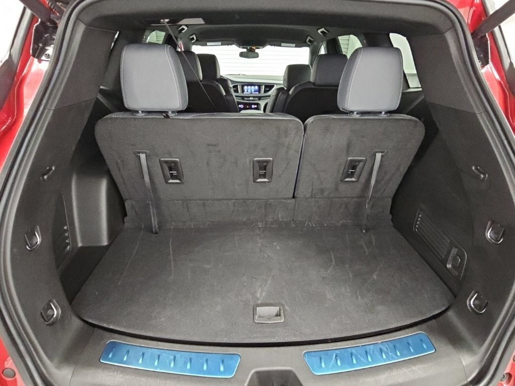 Used 2024 Buick Enclave Essence FWD image 34