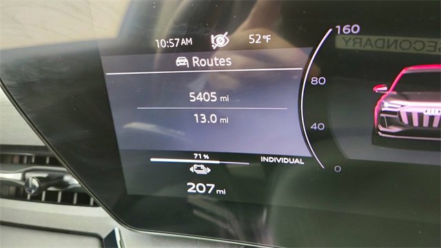 Used 2025 Audi Q6 e-tron Premium w/ Convenience Package image 38