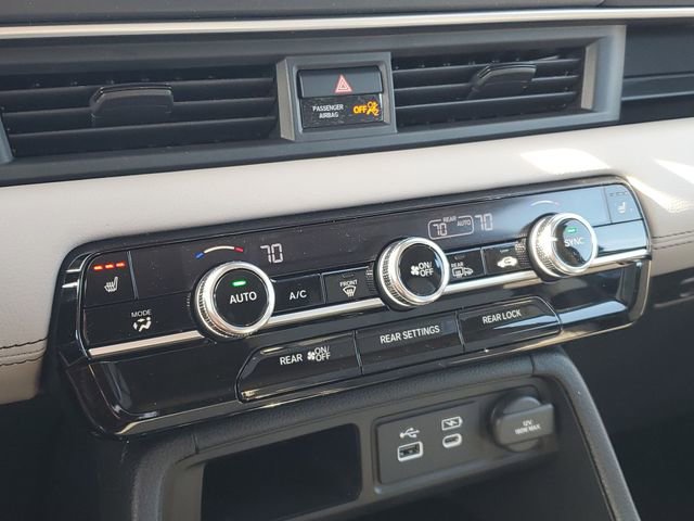 New 2025 Honda Pilot Touring image 24