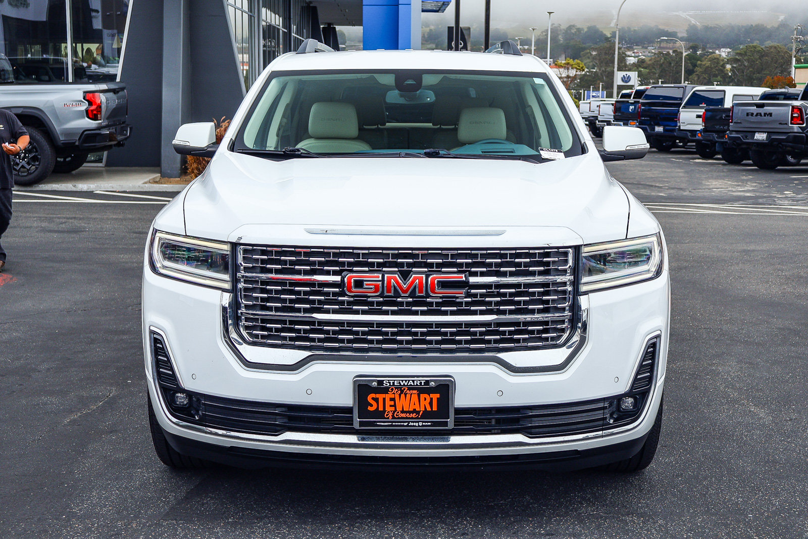 Used 2023 GMC Acadia Denali AWD/4WD image 19