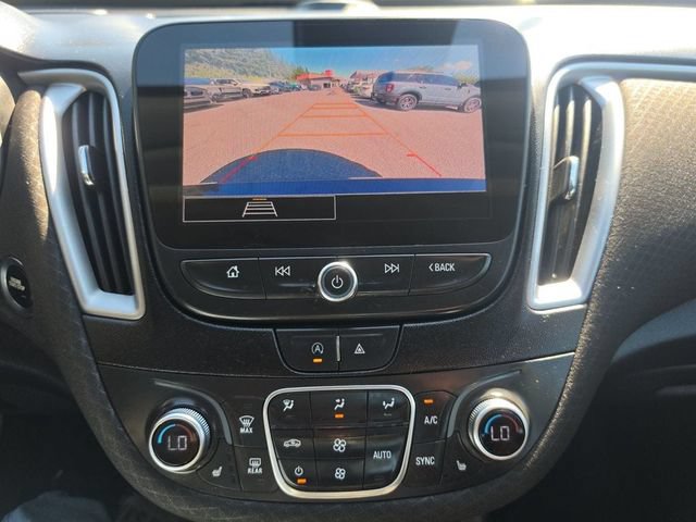 Used 2023 Chevrolet Malibu LT FWD image 29