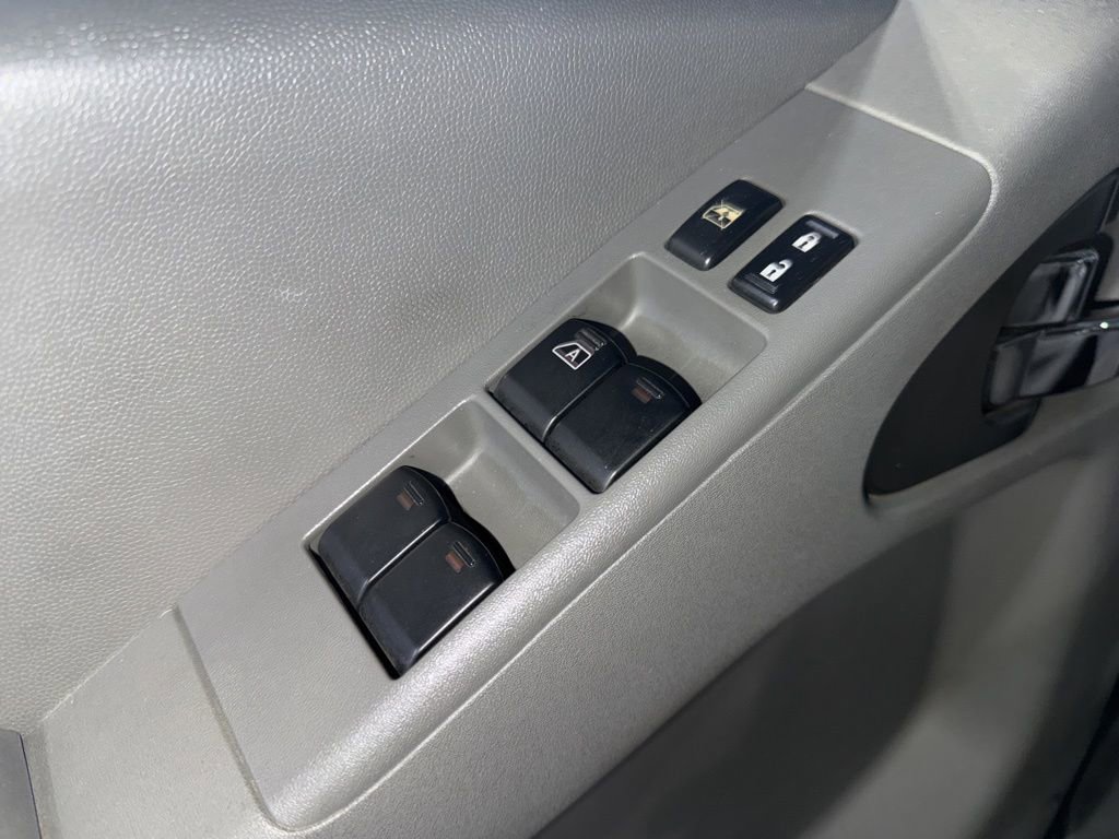 Used 2014 Nissan Frontier SV w/ SV Value Truck Package image 18