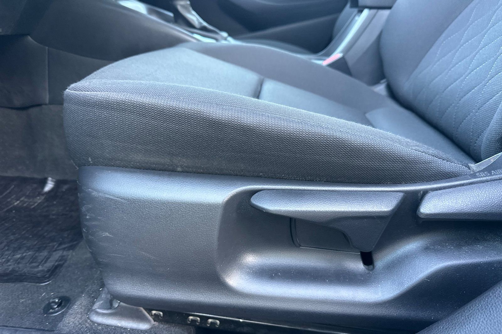 Used 2024 Toyota Corolla LE image 13