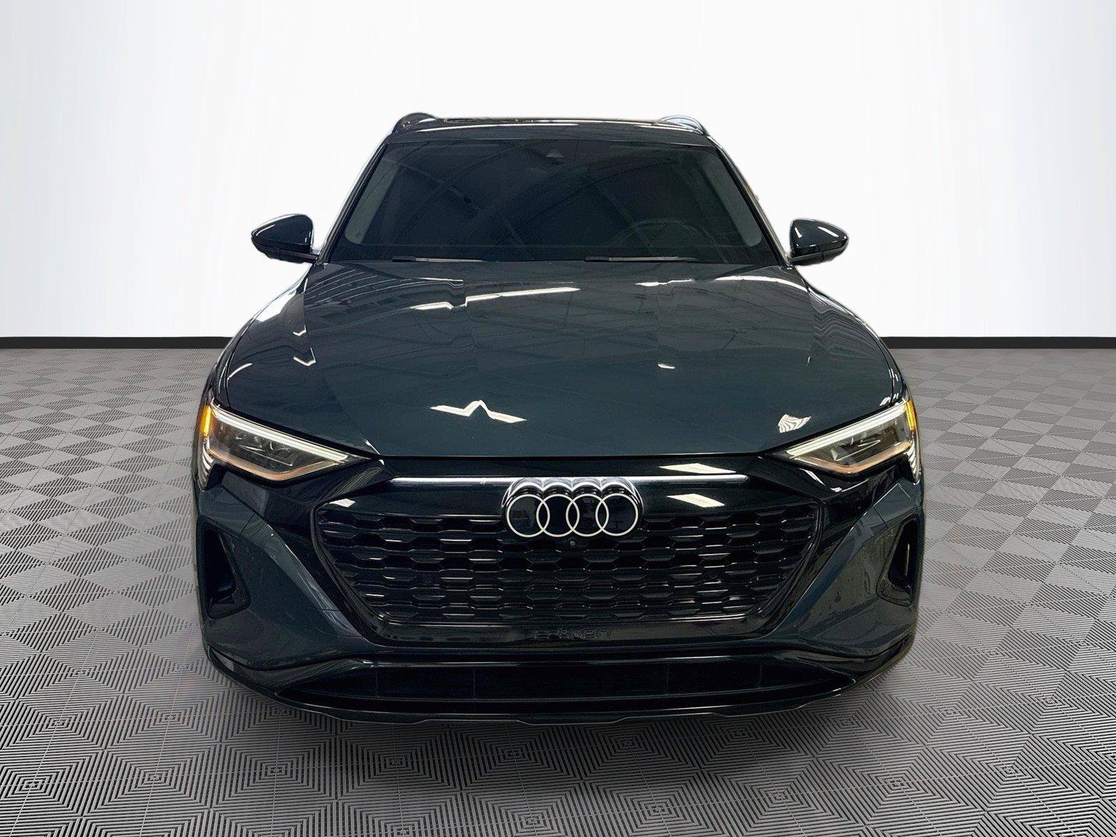Certified 2024 Audi Q8 e-tron Prestige w/ Prestige Package AWD/4WD image 2