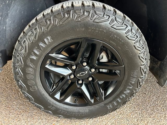 Used 2024 Chevrolet Silverado 1500 LT Trail Boss AWD/4WD image 19