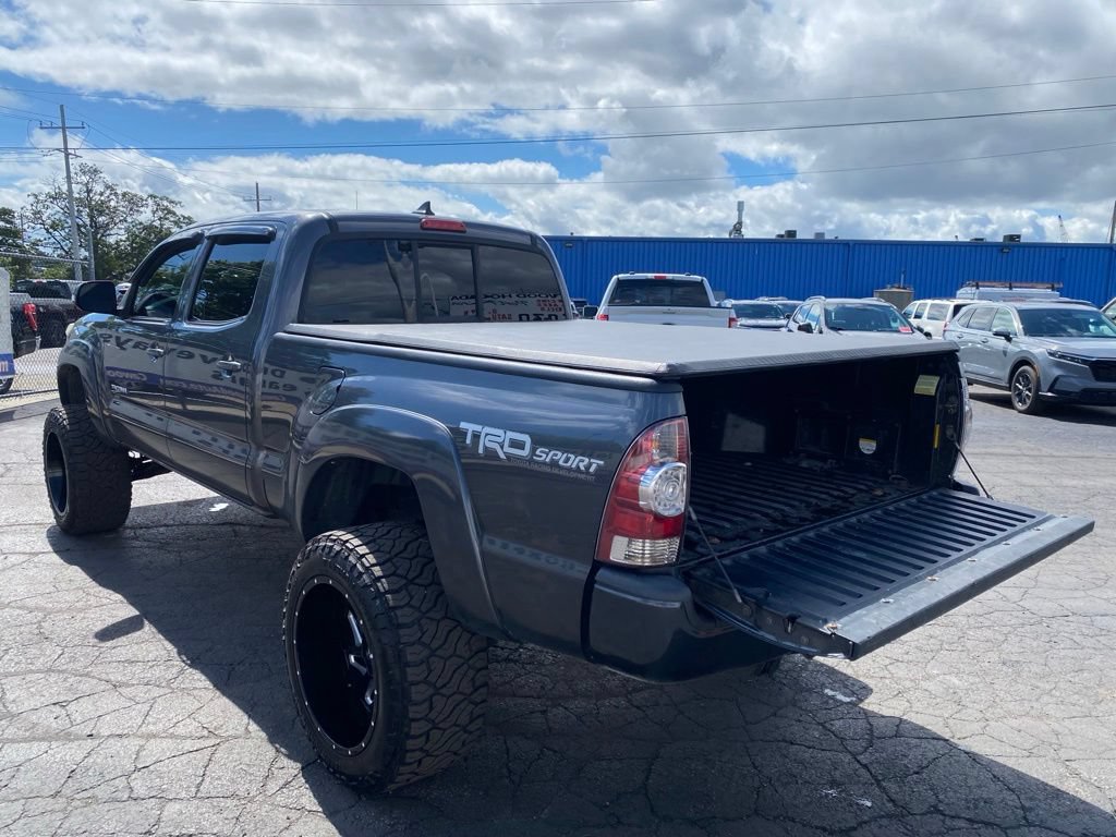 Used 2015 Toyota Tacoma 4x4 Double Cab image 5