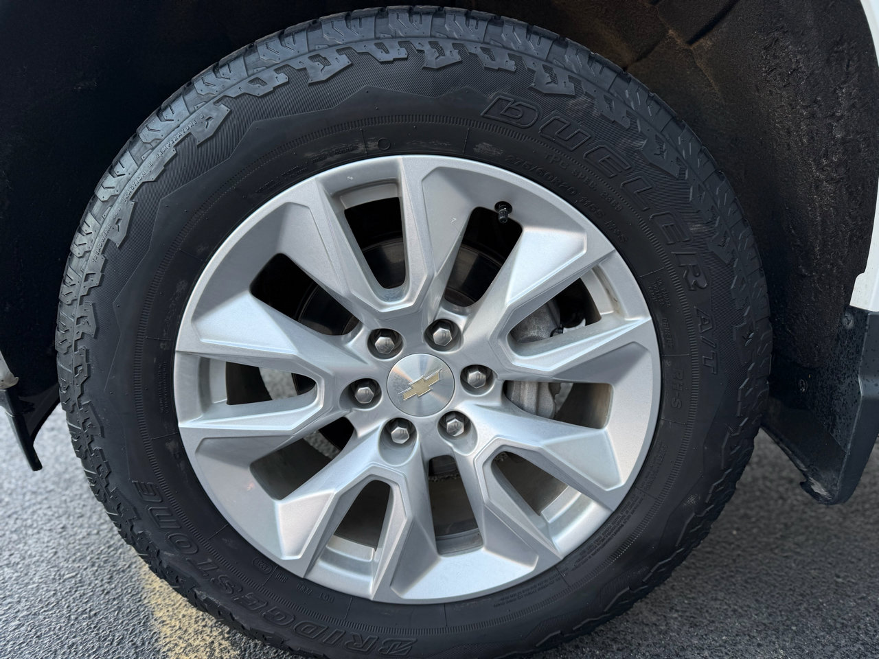 Used 2022 Chevrolet Silverado 1500 Custom image 10