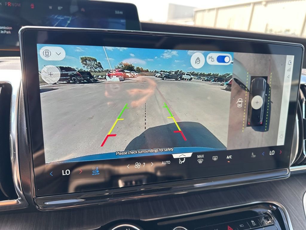 New 2025 Ford Expedition Platinum w/ Platinum Ultimate Package image 30