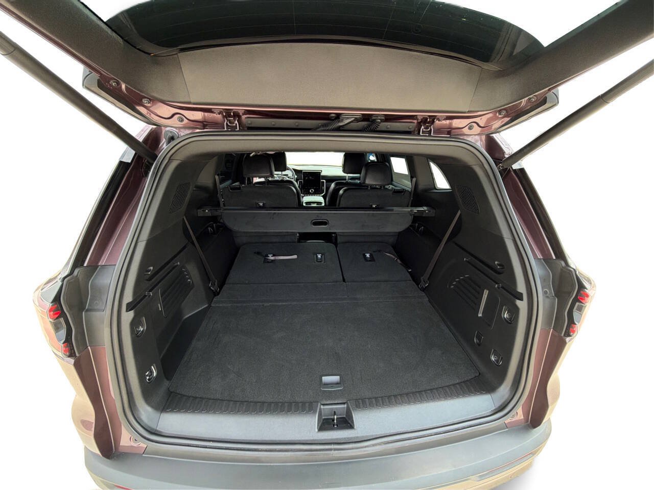 Used 2025 GMC Acadia Elevation w/ Elevation Premium Package AWD/4WD image 11