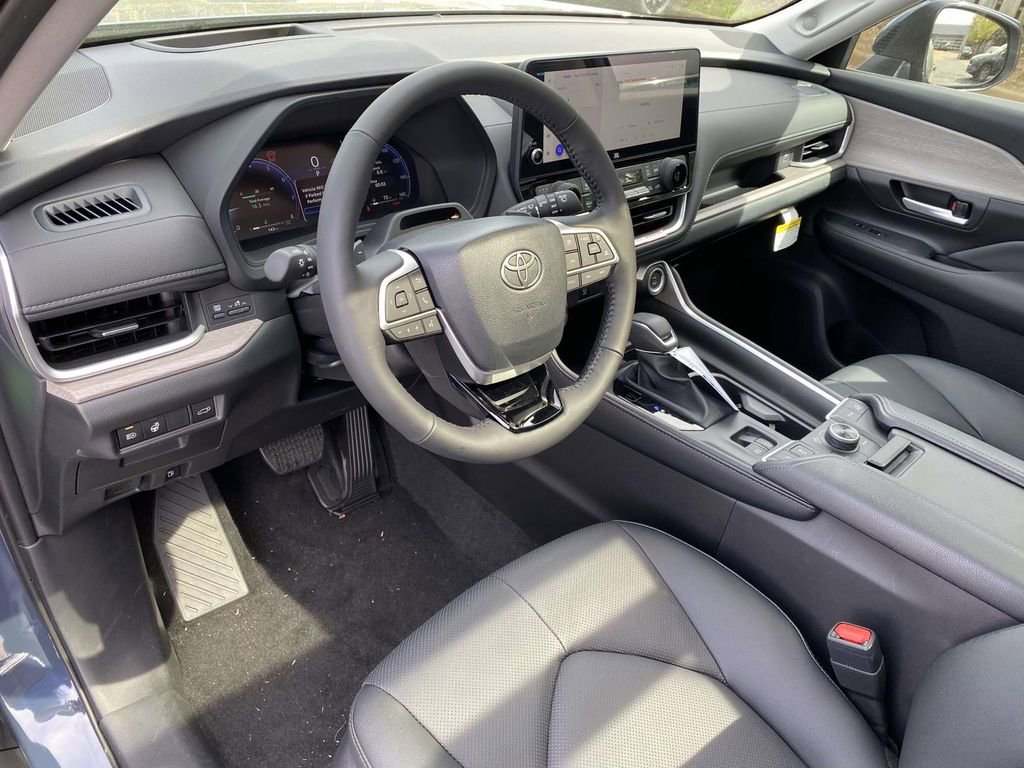 New 2026 Toyota Grand Highlander AWD image 12