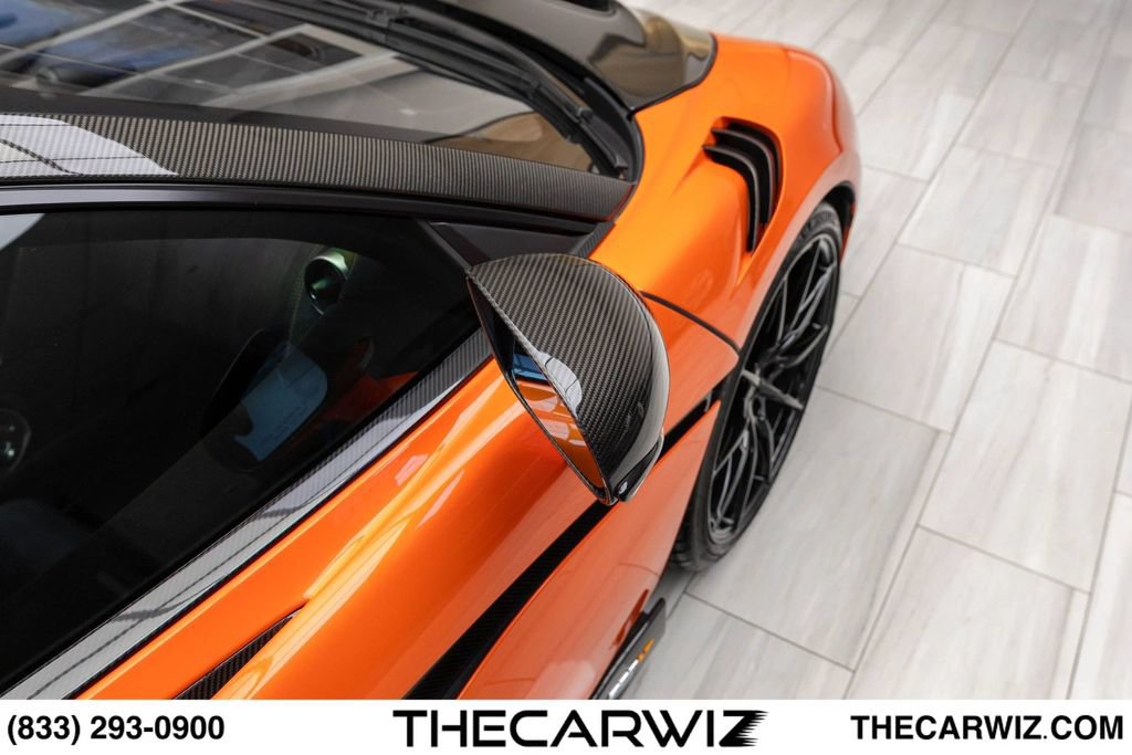 Used 2019 McLaren 600LT RWD image 41