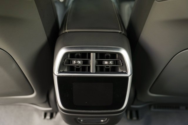 Used 2024 Lucid Air Pure RWD image 34