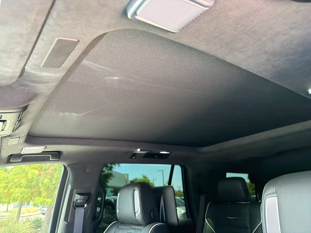 Used 2026 Cadillac Escalade Platinum Sport w/ LPO, ONYX Package AWD/4WD image 33