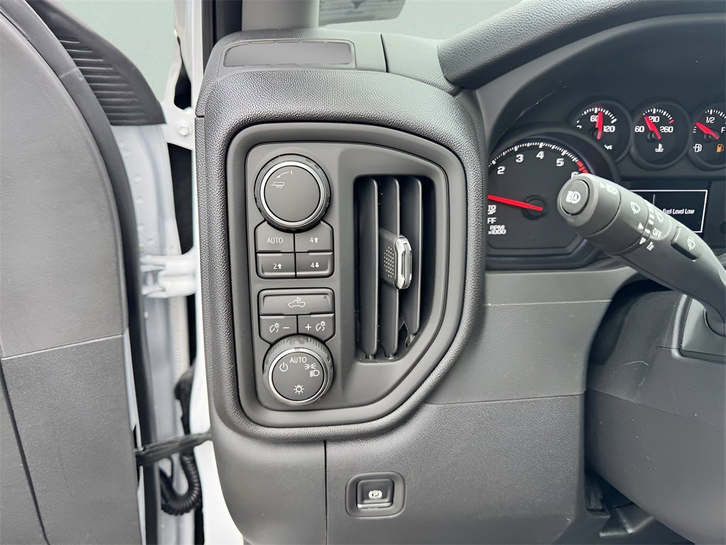 New 2025 Chevrolet Silverado 1500 W/T w/ WT Value Package image 24