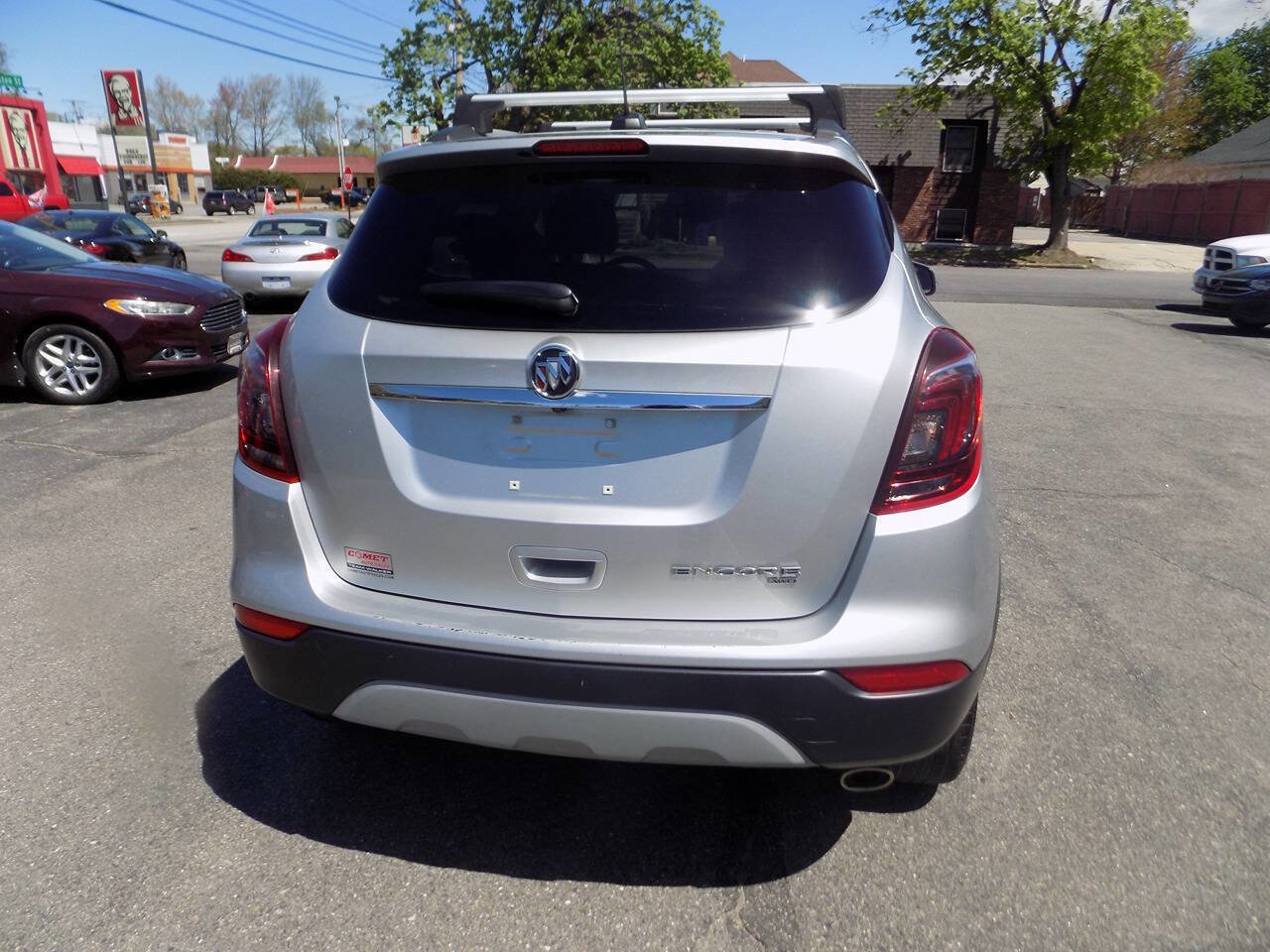Used 2019 Buick Encore Essence AWD/4WD image 4
