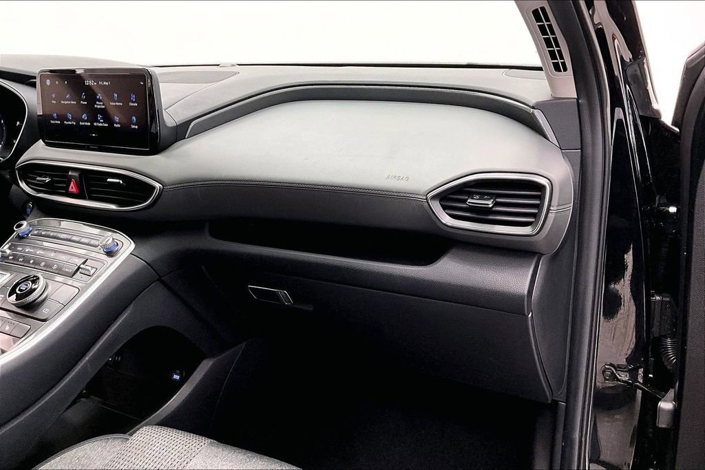 Certified 2023 Hyundai Santa Fe SEL FWD image 16