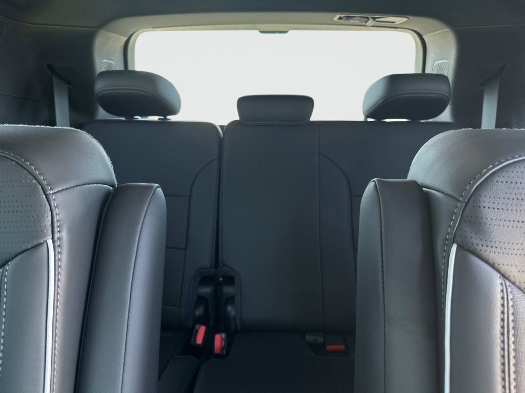 New 2026 Buick Enclave Sport Touring w/ Super Cruise Package image 19