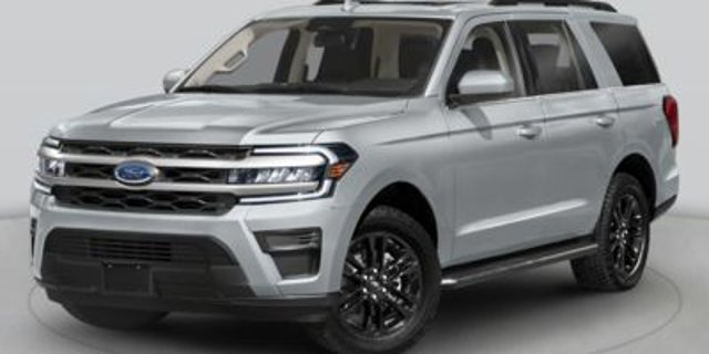 Used 2022 Ford Expedition XLT AWD/4WD image 1