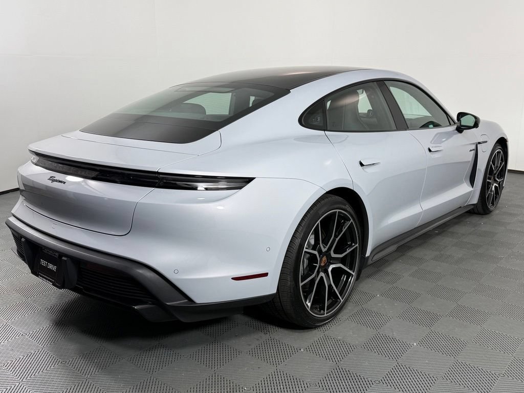 New 2026 Porsche Taycan RWD image 7