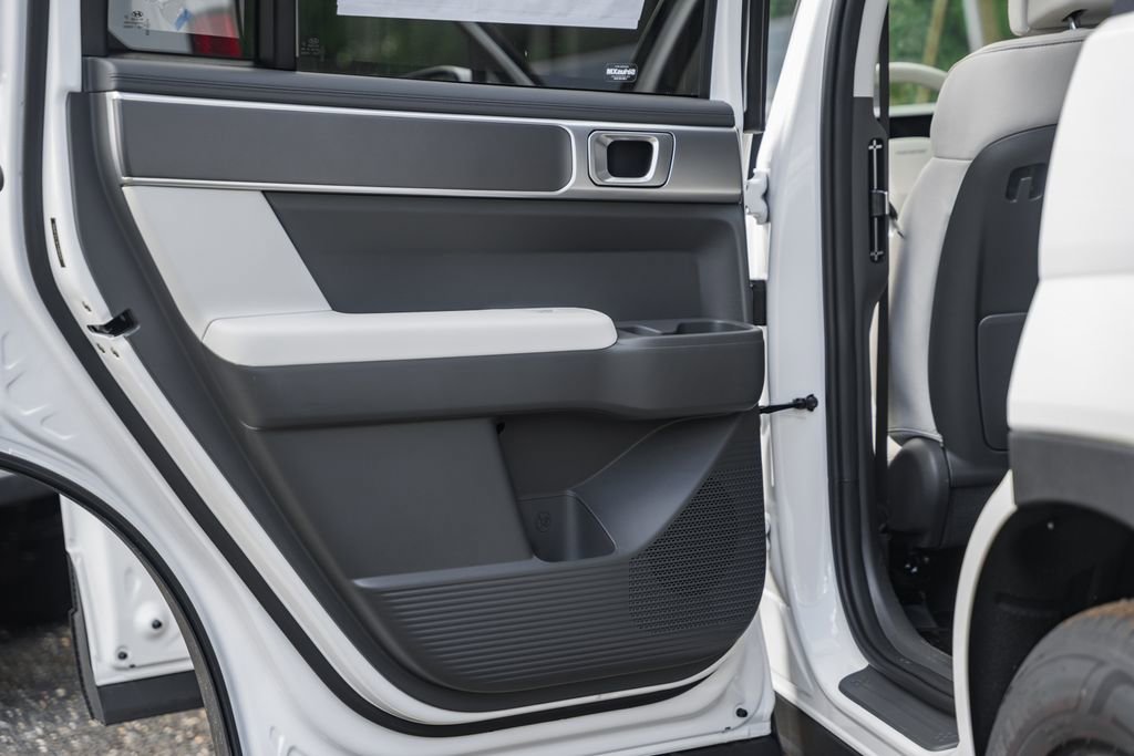 New 2026 Hyundai Santa Fe SE image 34