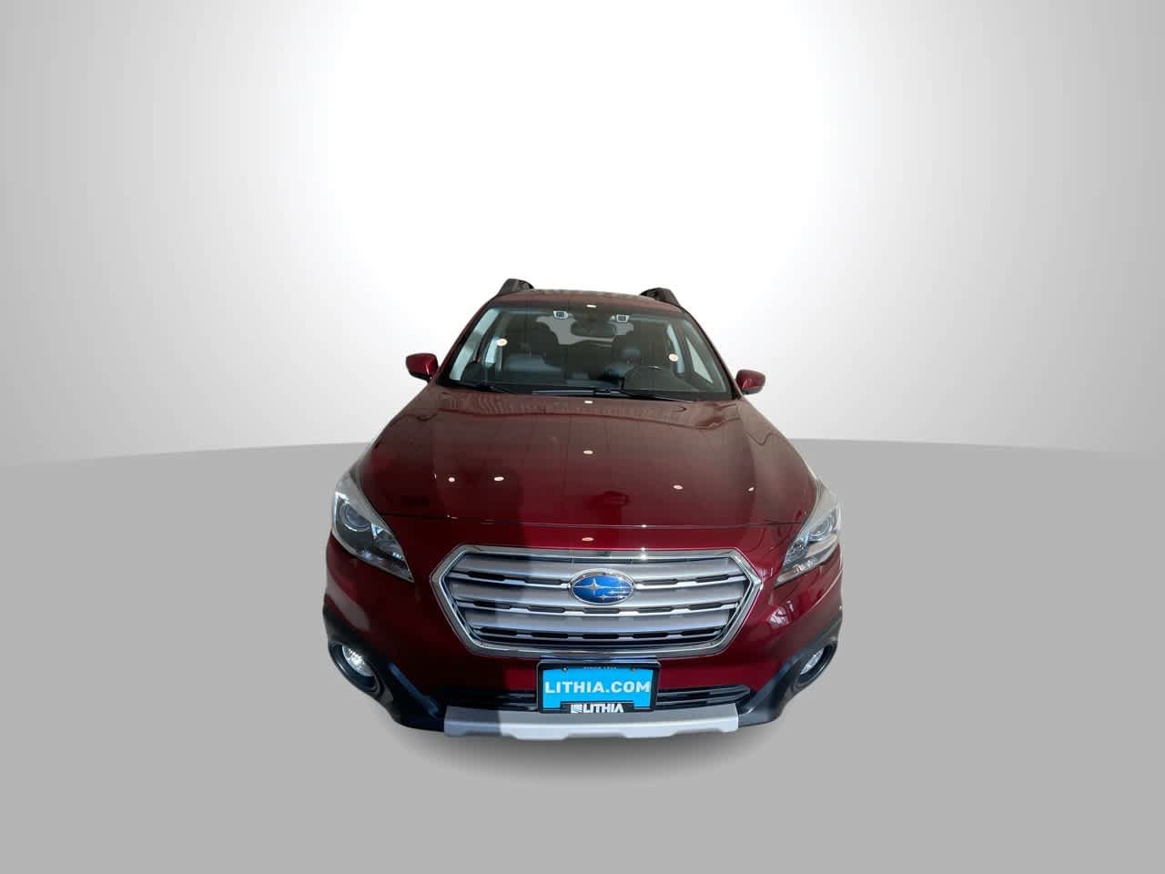 Used 2015 Subaru Outback 3.6R Limited AWD/4WD image 3