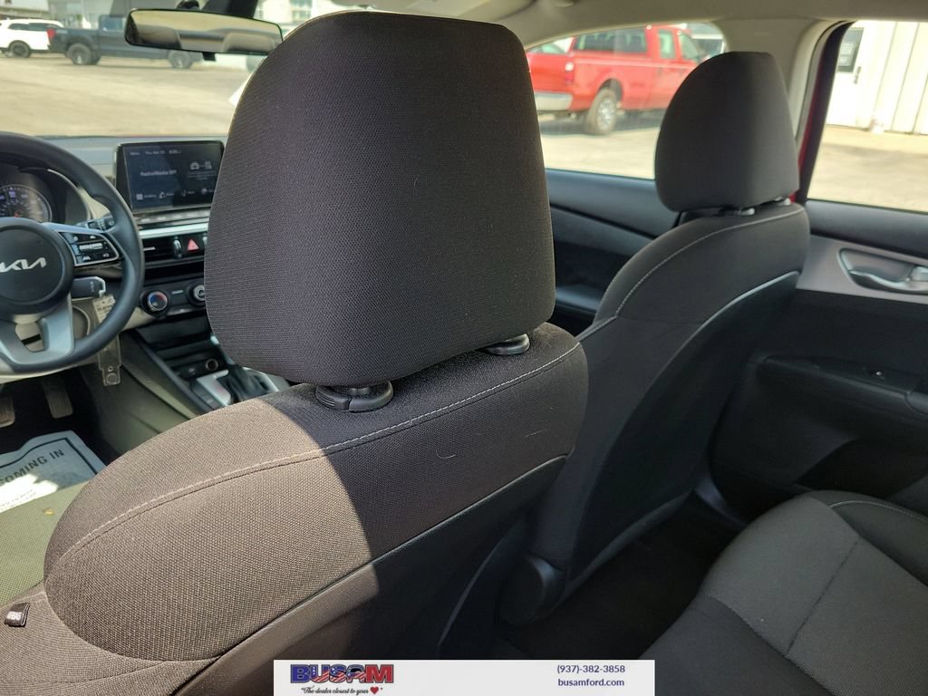 Used 2023 Kia Forte LXS w/ LXS Technology Package FWD image 11
