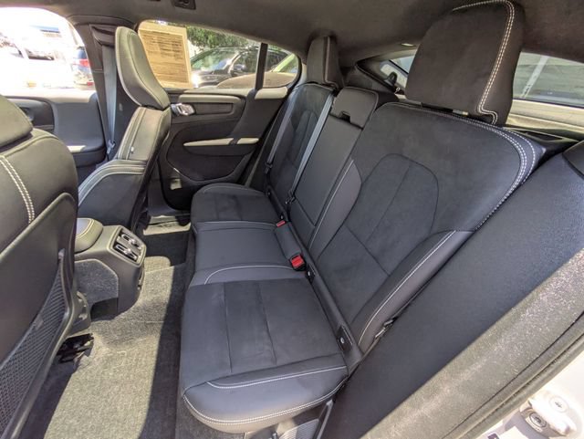 Certified 2023 Volvo C40 P8 Recharge Ultimate w/ Protection Package Premier AWD/4WD image 26