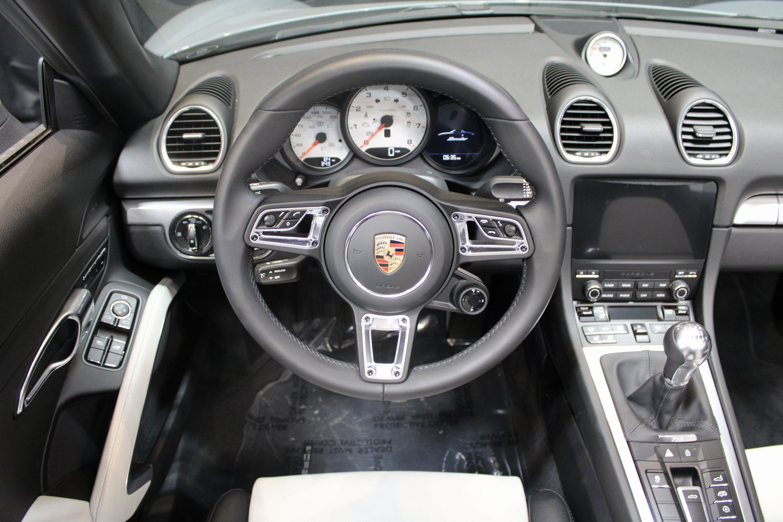 New 2024 Porsche 718 Boxster image 21