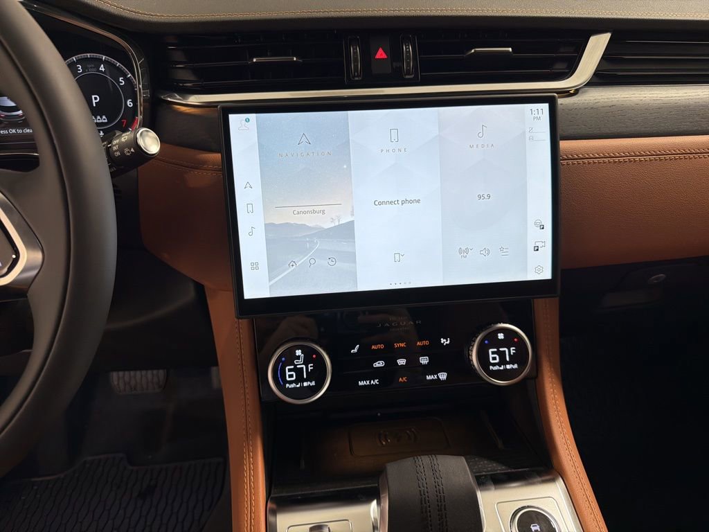 New 2026 Jaguar F-PACE R-Dynamic S image 16