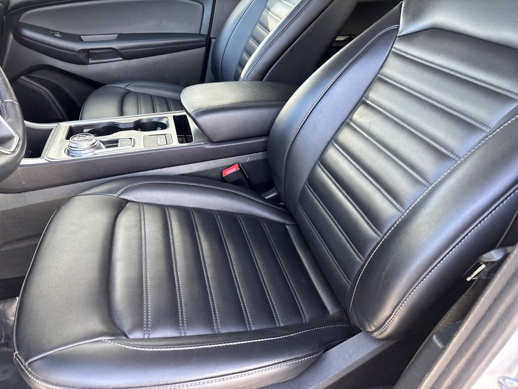 Used 2022 Ford Edge SEL w/ Convenience Package image 23