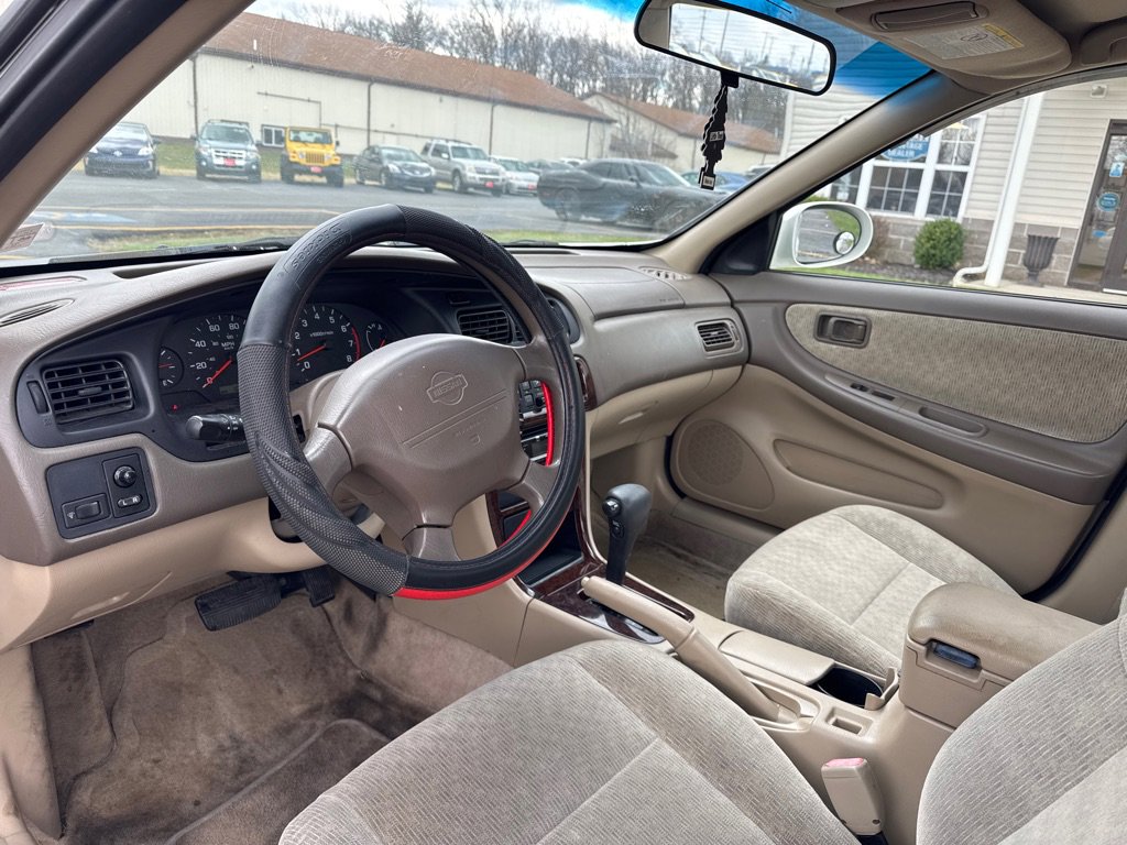 Used 2001 Nissan Altima GXE image 13