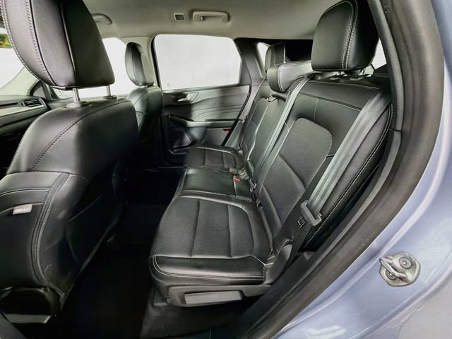 Used 2022 Ford Escape Titanium AWD/4WD image 25