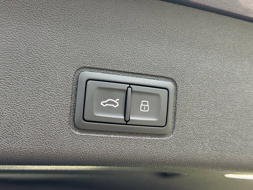 New 2026 Audi Q3 quattro 2.0T AWD/4WD image 52