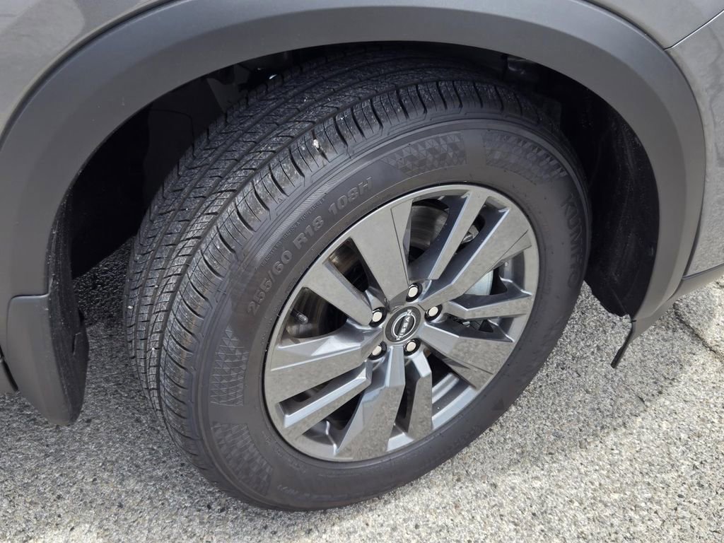 New 2026 Nissan Pathfinder SV FWD image 6