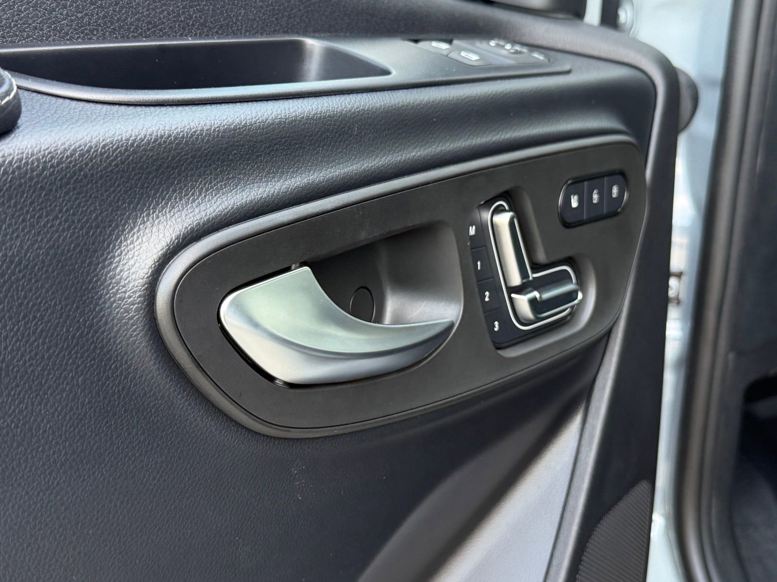 New 2025 Mercedes-Benz Sprinter 2500 image 21