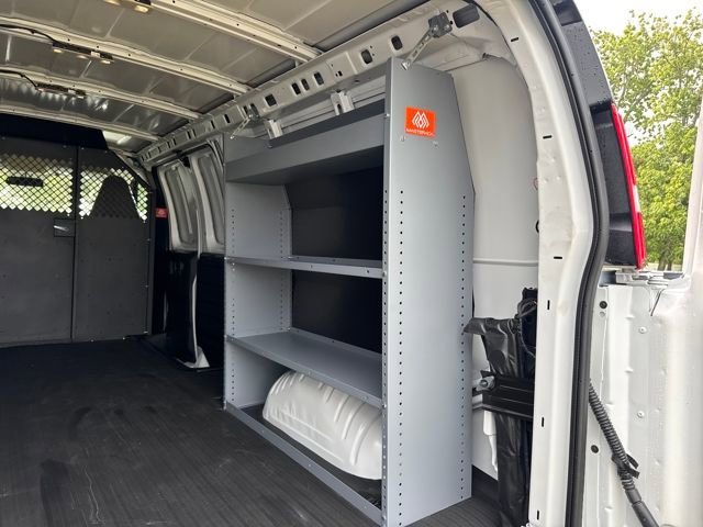 New 2025 Chevrolet Express 2500 Work Van 3D Extended Cargo Van w/ Driver Convenience Package RWD image 15