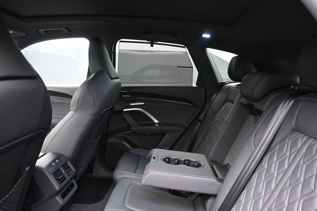 New 2026 Audi SQ5 Premium Plus AWD/4WD image 18