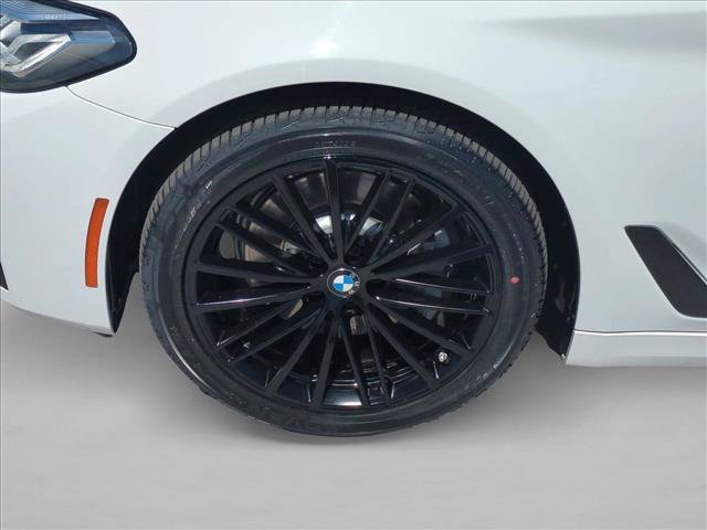 Used 2023 BMW 530i w/ Convenience Package RWD image 25