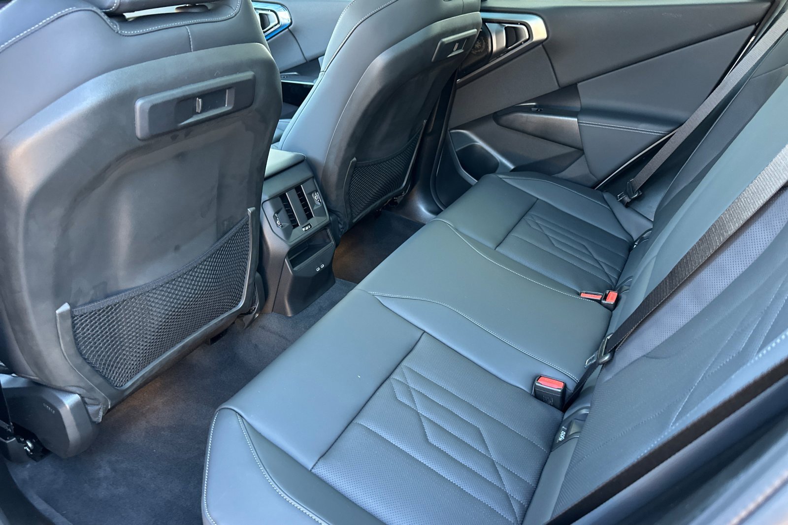 New 2026 BMW X3 M50 w/ Premium Package image 9