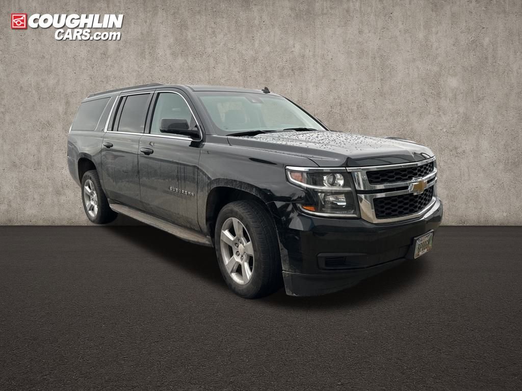 Used 2015 Chevrolet Suburban LT image 1