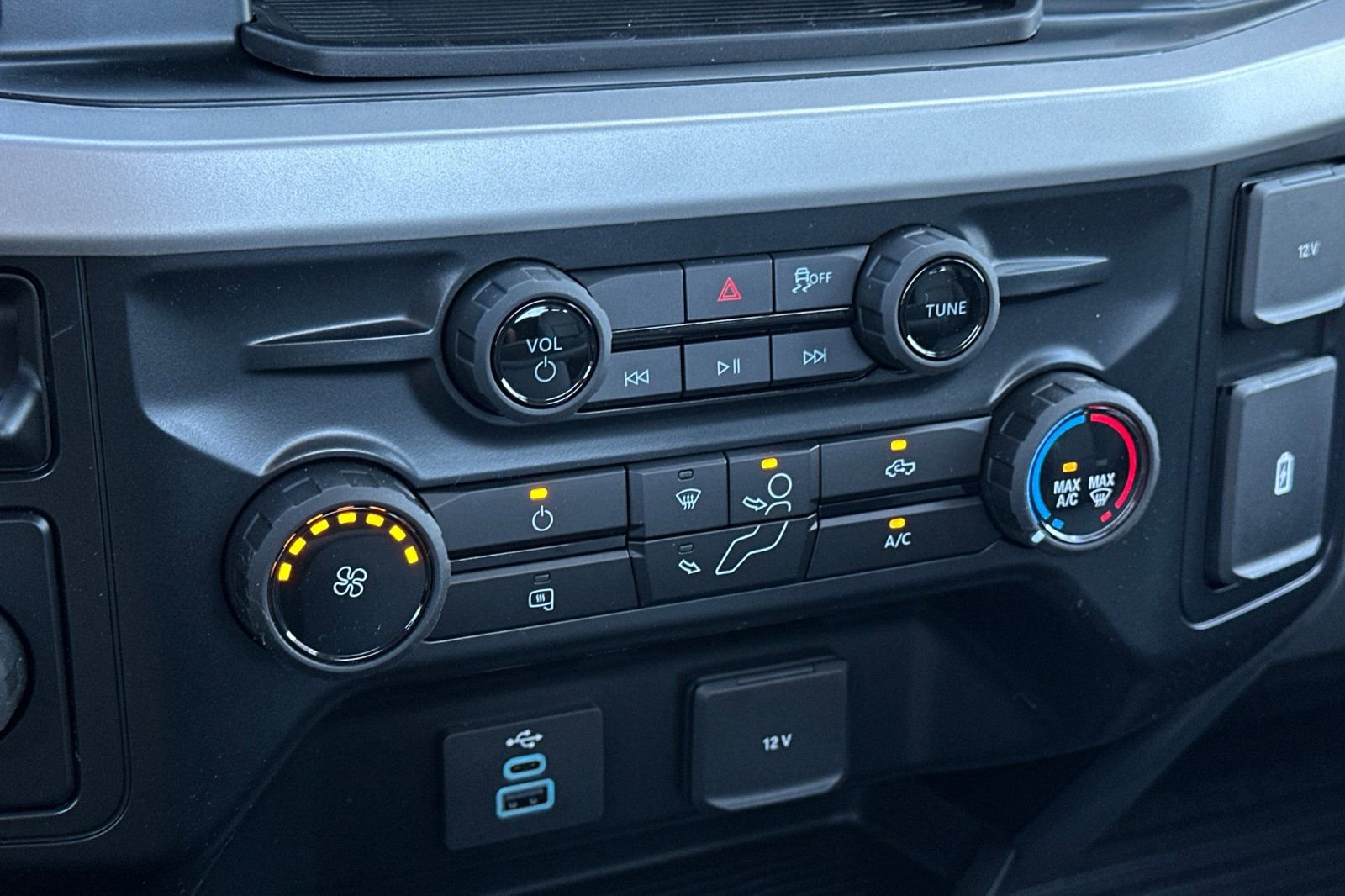 New 2026 Ford F250 XL image 17