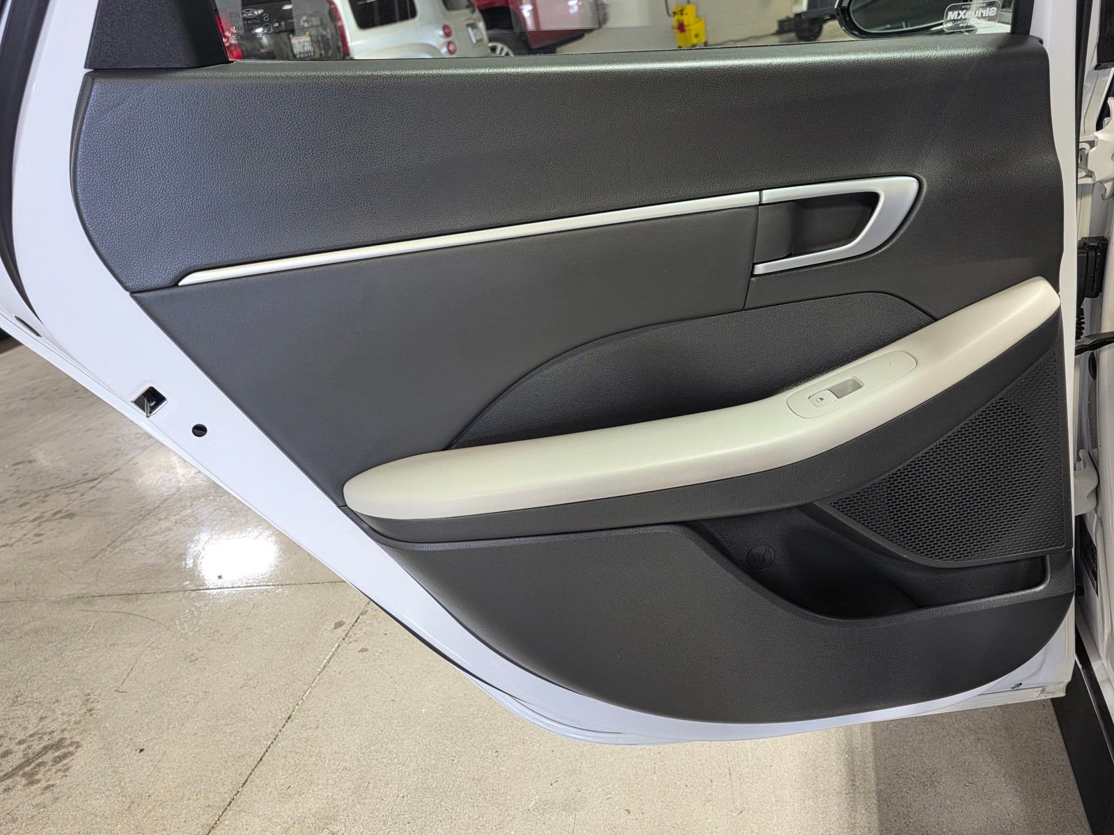 Certified 2025 Hyundai Sonata SEL FWD image 13