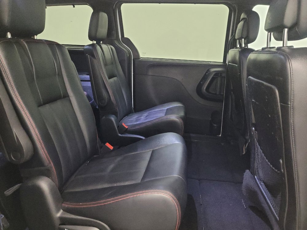 Used 2017 Dodge Grand Caravan GT FWD image 19