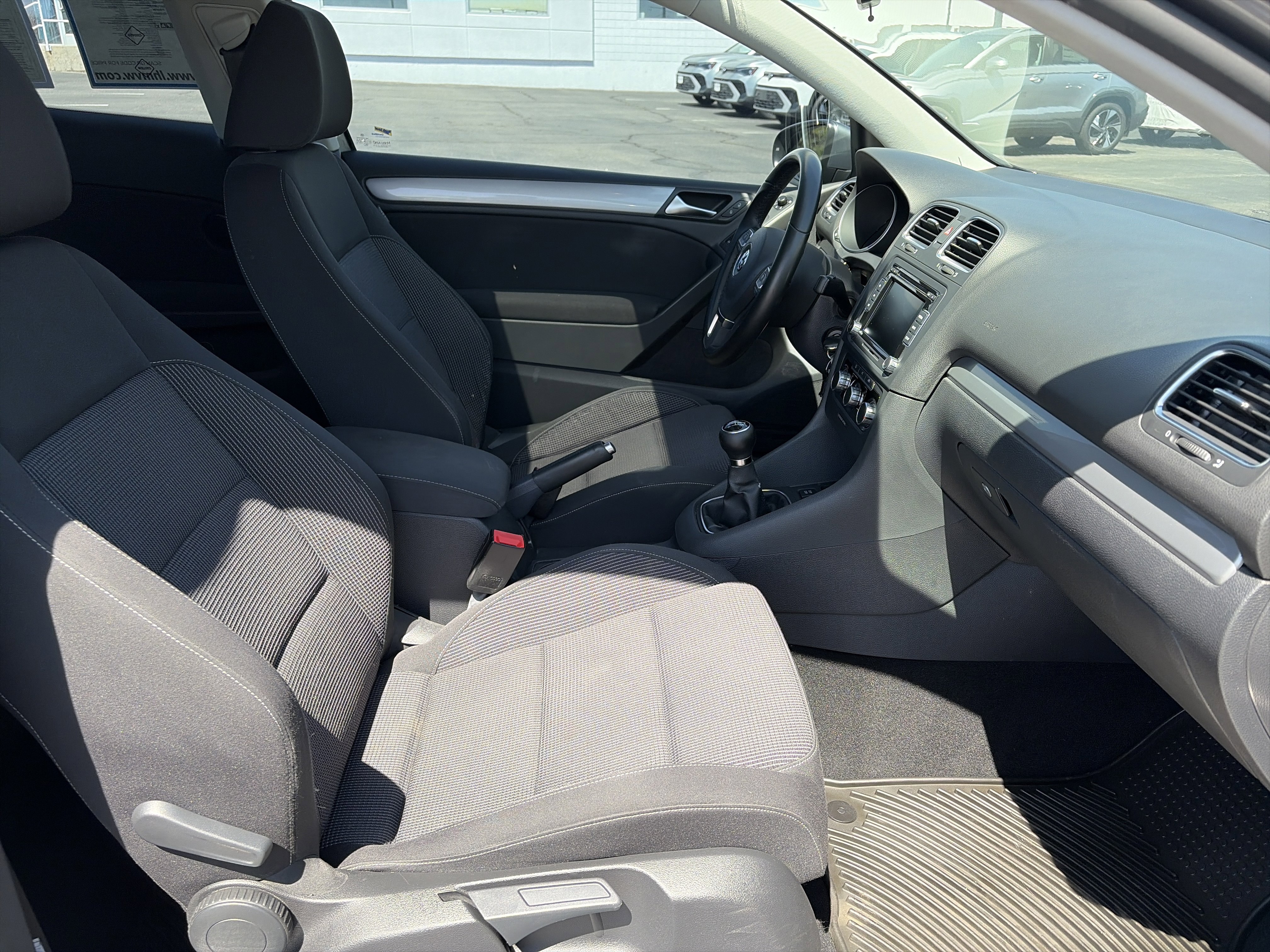 Used 2010 Volkswagen Golf TDI FWD image 33